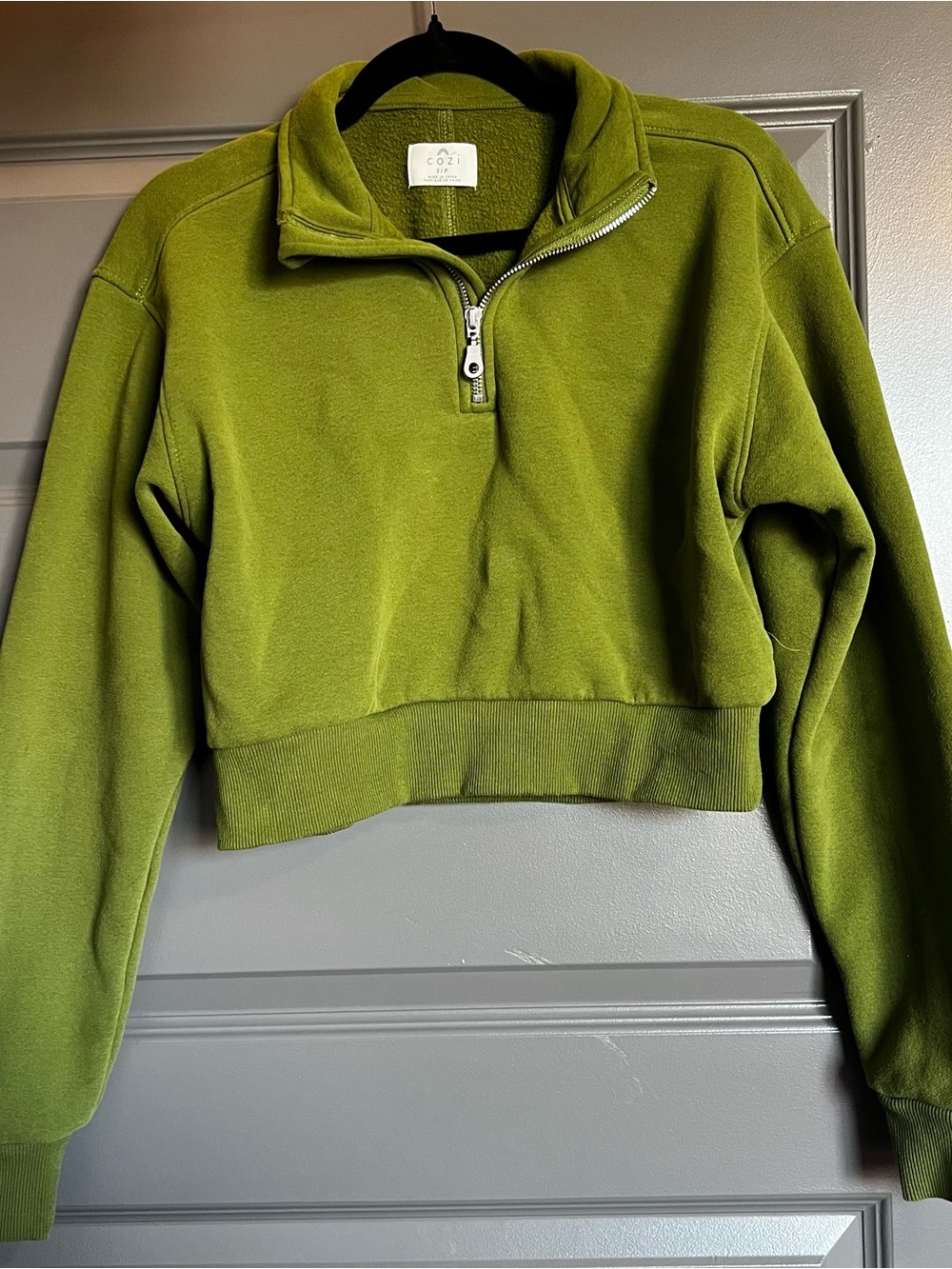 Cozy Cropped Quarter-Zip Sweater - Olive Green